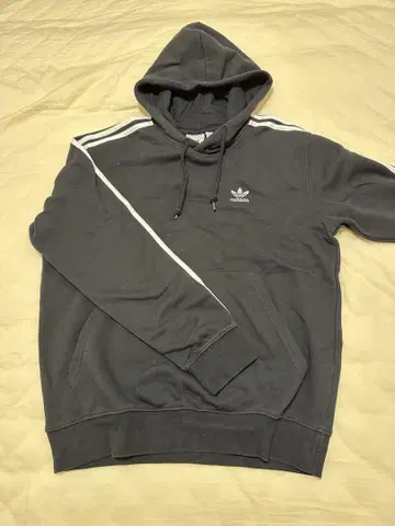 adidas 블랙 후드 부착 후드티 M