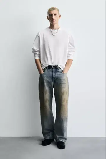 [ 미사용 새상품 ] ZARA 빈티지 가공 배기 핏 청바지 40 남성용
