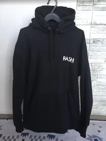 새상품급! RASH WET SUITS 깃털 백 풀오버 XL 후드티