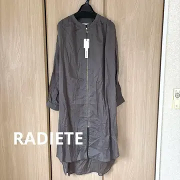 [RADIETE] 미사용 새상품 야마다야 얇은 소재 롱 자켓