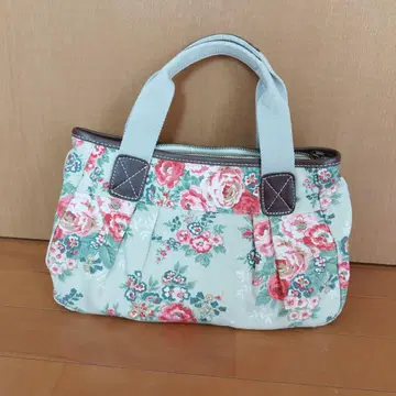 Cath Kidston 꽃무늬 핸드백