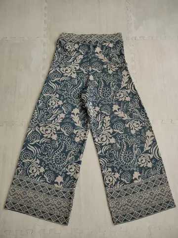 ZARA 라메 보태니컬 무늬 와이드 팬츠 사이즈 L