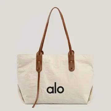 alo 토트백 아이보리