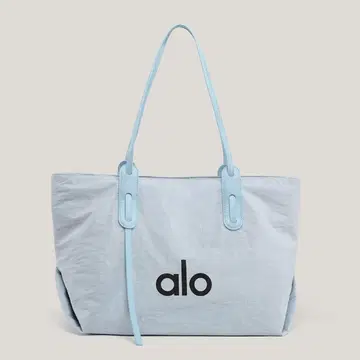 alo 로고 토트백 라이트 블루