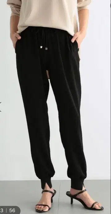 블랙 캐주얼 팬츠