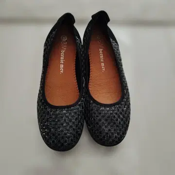 bernie mev. 블랙 플랫슈즈 발레 슈즈