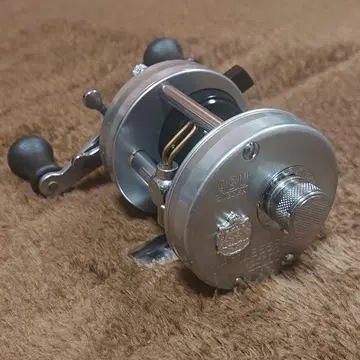아부가르시아 앰버서더 2500C IAR