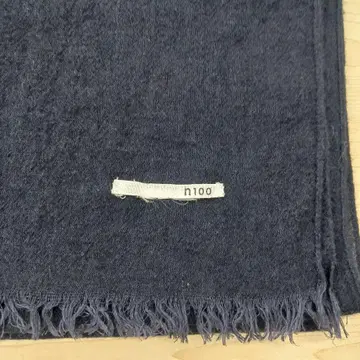 n100 에누원헌드레드 스톨 네이비 캐시미어