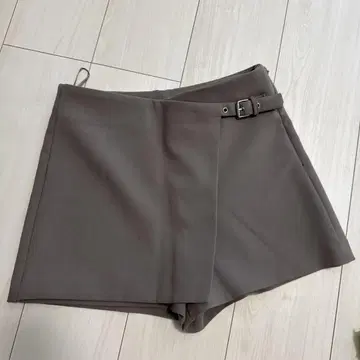 ZARA 숏팬츠 새상품급 사이즈 XS