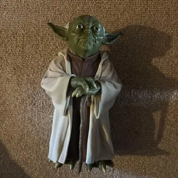 요다 피규어