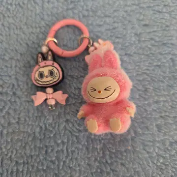 러브브의 키링 핑크