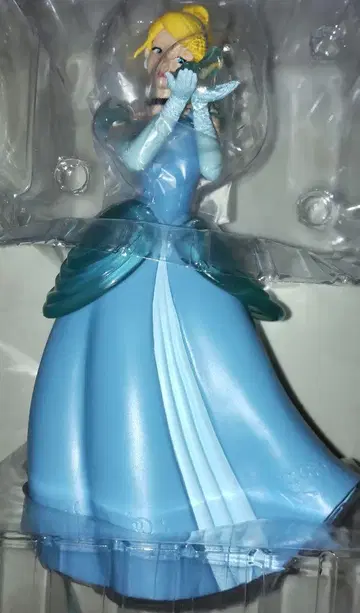 약 21cm 신데렐라 피규어 투명 드레스 새상품