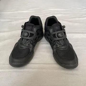 레어템 새상품급 Reebok PUMP COURT 매트 블랙 컬러 29cm