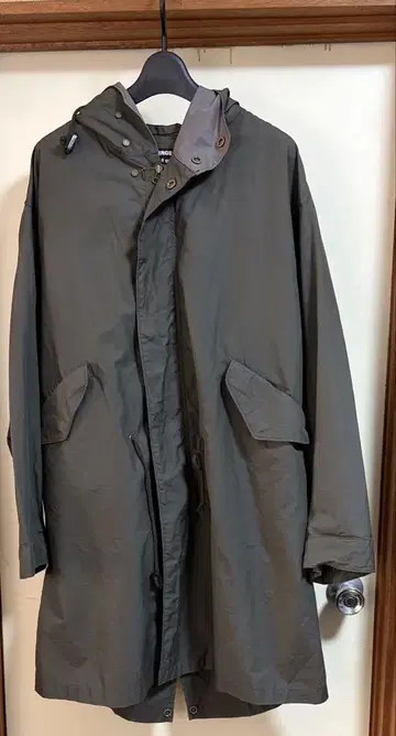 AUBERGE x Brilla per il gusto 사이즈 40