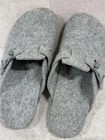 ZARA 그레이 펠트 슬리퍼 오픈토