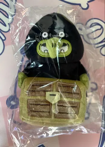 치이카와 (먼작귀) 데스크탑에서 지켜보는 봉제 인형 보물과 마녀