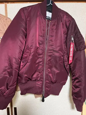 알파 인더스트리즈 MA-1 리버서블 성조기