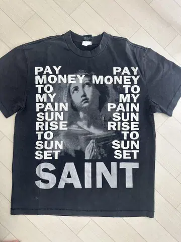 SAINT 그래픽 T셔츠 M 사이즈 블랙