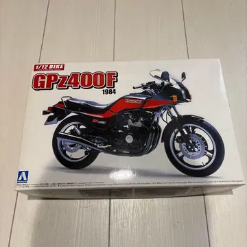 Kawasaki GPz400F 1984 1/12