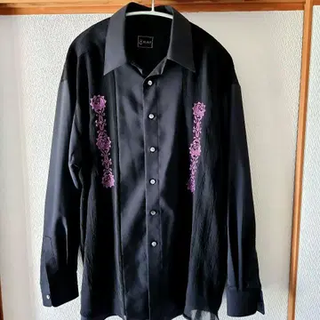 빈티지 자수 블랙 스트라이프 디자인 셔츠 BLAST