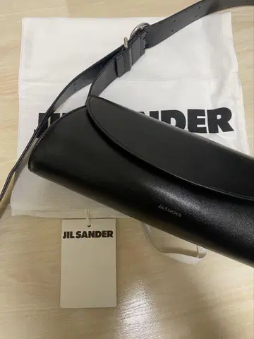질 샌더 칸노로 스몰 실버