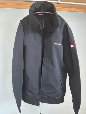 TOMMY HILFIGER 블랙 자켓 XL