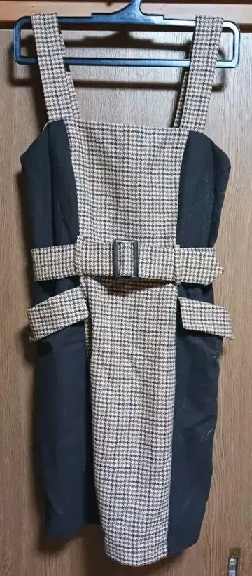 세실 맥비 원피스