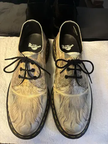 Dr. Martens TATE BRITAIN 회화 시리즈 UK5