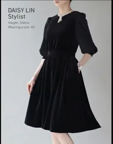 컨디션 최상 22AW DAISYLIN 벨로아 원피스 블랙 38
