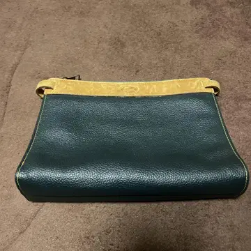 lacoste 클러치백
