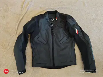 블랙 가죽 라이딩 자켓