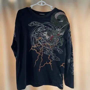 날개 깃털 백룡 드래곤 자수 긴팔 셔츠 블랙