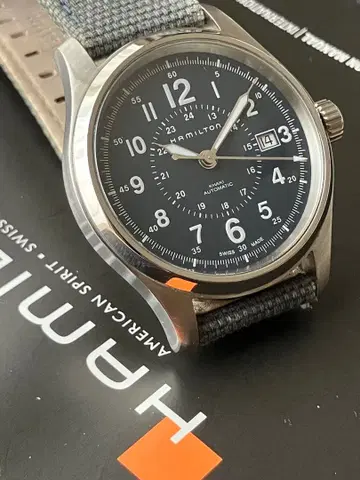 해밀턴 손목시계 카키 필드 오토 40mm H70305943