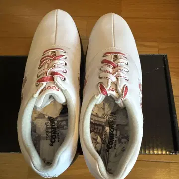 풋조이 골프화 23.5