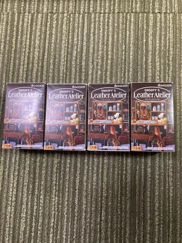 스누피 가죽 아틀리에 피규어 4개 세트 snoopy