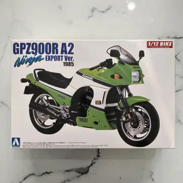 Kawasaki GPZ900R A2 1985 1/12