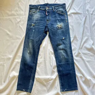 DSQUARED2 디스퀘어드 데님 46사이즈 S74LB0136