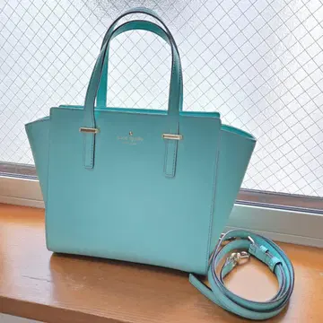 Kate Spade 에메랄드 그린