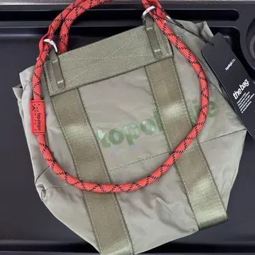 Topologie 토폴로지 소형 다기능 숄더 토트 트래블 백