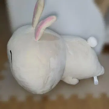 크림색 토끼 봉제 인형 본체