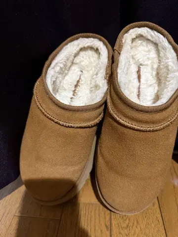 어그 부츠 M 사이즈 카멜 숏 통굽