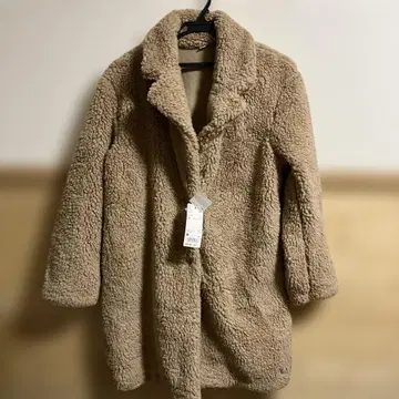 UNIQLO 보아 프리 테일러드 코트 베이지 M 사이즈