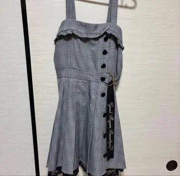 LIZLISA 체크 무늬 슬리브리스 원피스