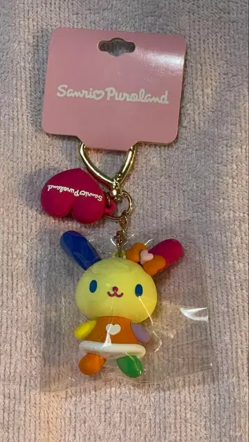 [ 완판템 ] 퓨로랜드 한정판 원포인트 하트 PVC 마스코트 우사하나