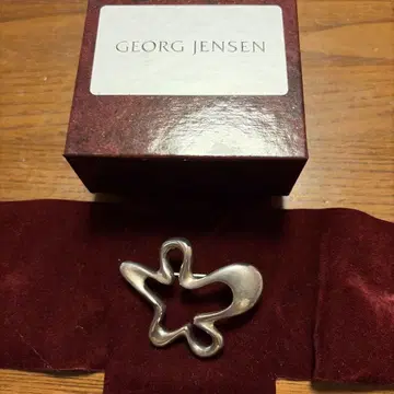 Georg Jensen 실버 꽃 모양 브로치