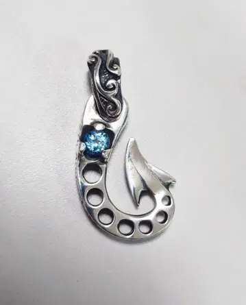 BWL 피쉬 후크 펜던트 목걸이