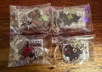 UMAbred 아크릴 스탠드&키링 국화상마 ver 4종