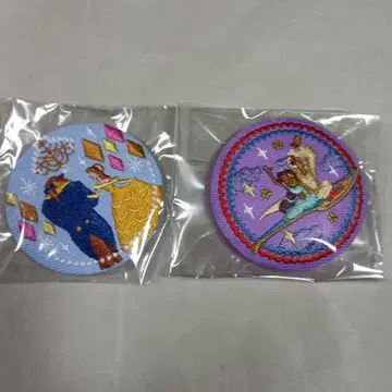 디즈니 자수 캔뱃지 벨 오로라 2개 세트