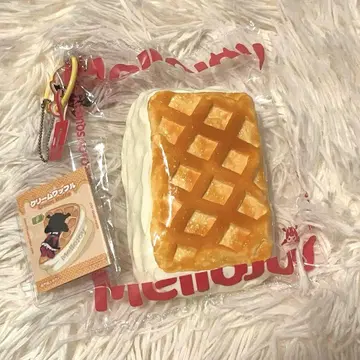 Mellojoy 스퀴즈 크림 와플 스퀘어