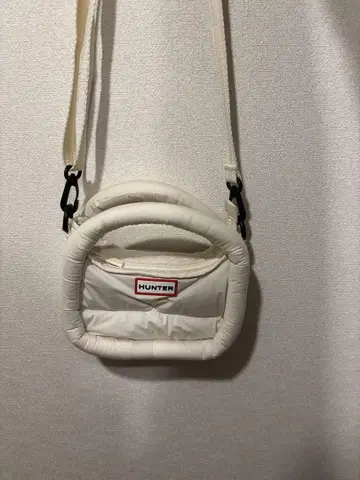HUNTER 헌터 숄더백 프레임드 퍼 미니 호보